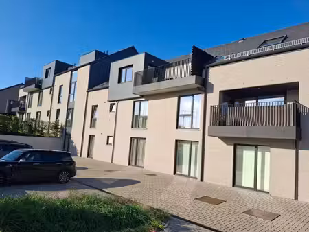 appartement moderne 2 ch avec jardin  2 parkings - de 2023