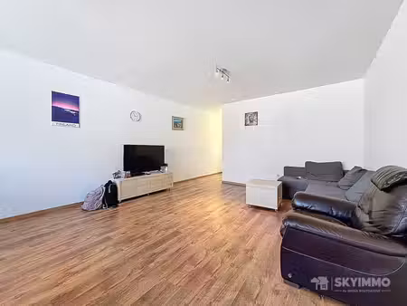 appartement 2ch - peb b - elec ok - terrasse - aucun travaux