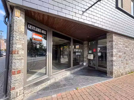 local commercial à louer  libramont-chevigny