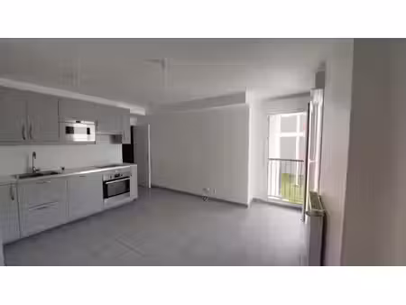 location appartement 2 pièces 40 m² à vigneux-sur-seine (91270)  860 €