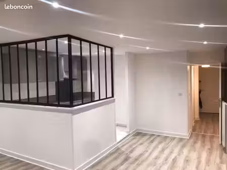 superbe t3 duplex refait à neuf – 60m2