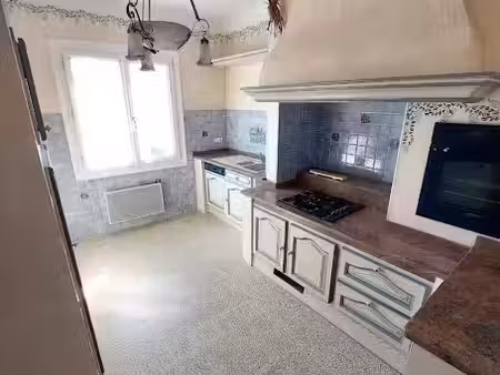 location appartement 3 pièces 80 m² à perpignan (66000)  750 €