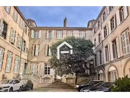 location meublée appartement 2 pièces 28 m² à toulouse (31000)  790 €