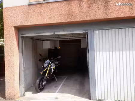 location box moto