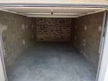 garage / box de rangement à lorient proche du centre-ville