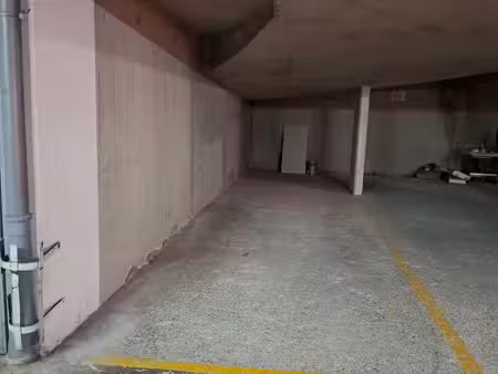 parking double en garage fermé