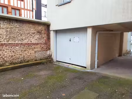 loue garage- box de rangement