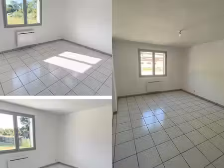 location t4 avec cour et jardin