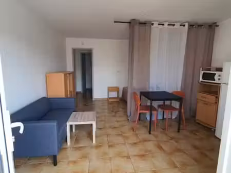 appt 30m2 proche du centre ville la couronne