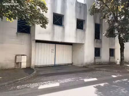 parking couvert