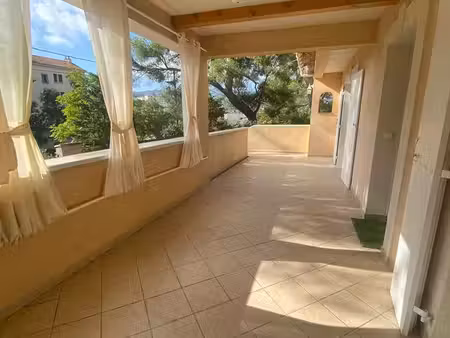 loue villa marseille 9ème