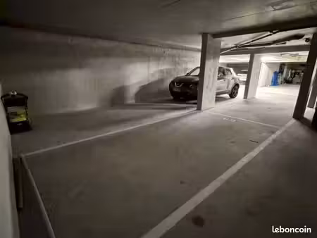 place de parking sous terrain