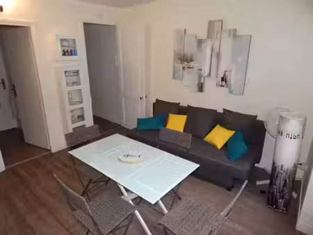 location meublée appartement 1 pièce 30 m² à la rochelle (17000)  900 €