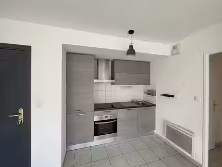 location appartement 3 pièces 60 m² à toulouse (31000)  860 €