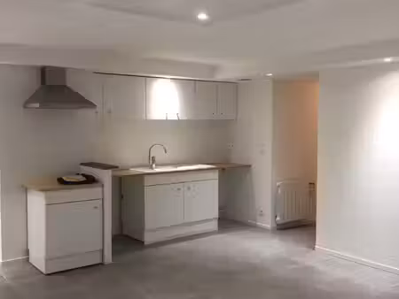 a louer t3 de 63 m2 à la tour de salvagny