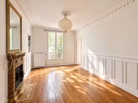 location appartement 2 pièces 43 m² à vincennes (94300)  1 500 €