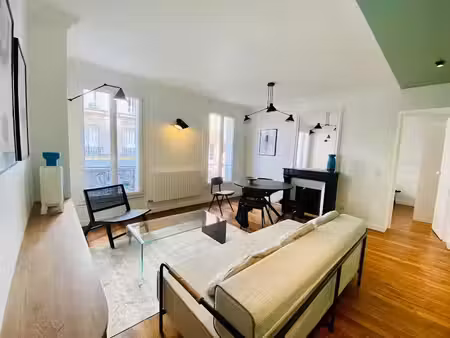 location meublée appartement 3 pièces 52.86 m² à paris 17ème (75017)  2 219 €