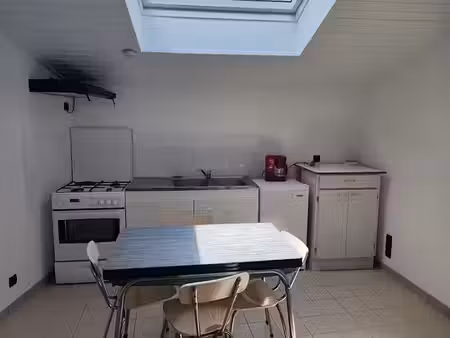 location meublée appartement 1 pièce 21.4 m² à saint-père-en-retz (44320)  500 €