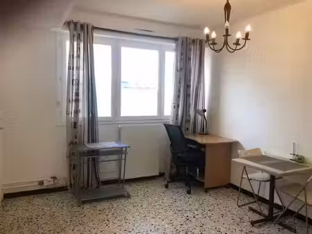 location meublée appartement 1 pièce 19 m² à sainte-foy-lès-lyon (69110)  550 €