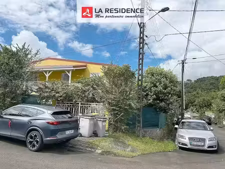 location meublée appartement 1 pièce 20 m² à fort de france (97200)  650 €