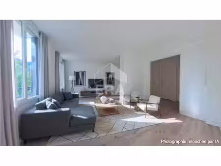 appartement saint denis 4 pièces traversant - théâtre gérard philippe