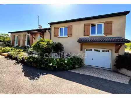 maison à vendre 6 pièces - 140 m² - terrain 1080 m² - charnay les macon (71850)