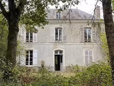 à 15 minutes de dourdan propriété de caractère à fort pote