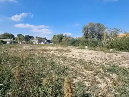 terrain constructible neuf à vendre