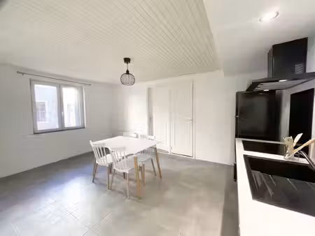 maison de village meublée – 4 chambres – réalmont centre