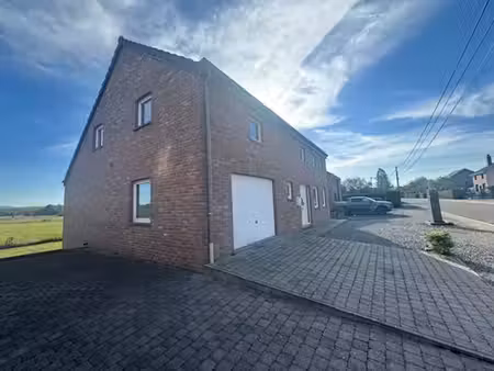 villa 3ch grandes chbres 2 sdb 2 garages