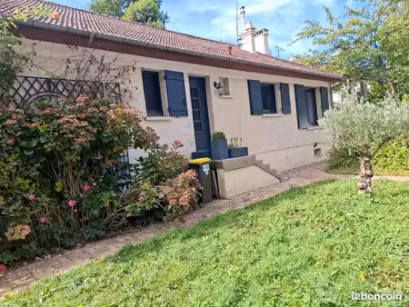 maison entièrement rénovée de plain-pied