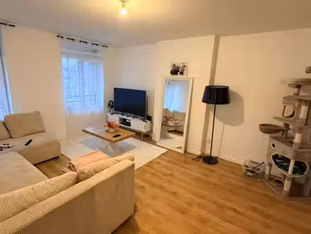 f3 61 m² – cuisine équipée – pompe à chaleur réversible