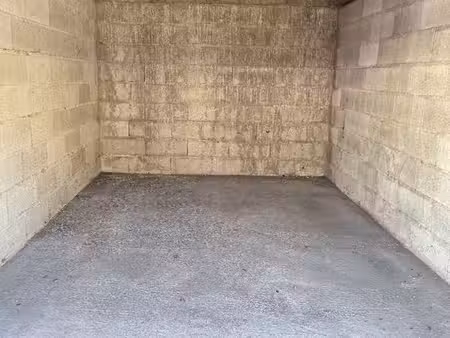 location box/garage proche hopital