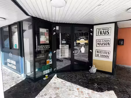 local commercial à louer