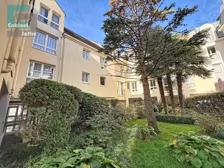 studio - 30 56 m2 - loué - au calme en centre-ville