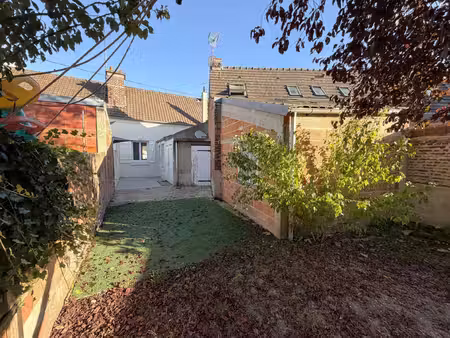 10 min compiegne sud  maison 2 chambres