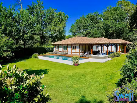 propriété t6 147m²  piscine chauffée  terrasse sur beau jard