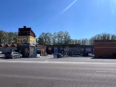 vente d'un complexe commercial. (actuellement exploité par b