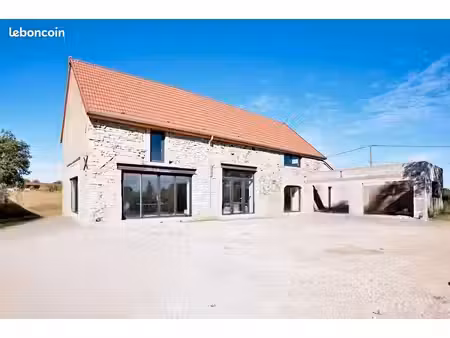 longère 5 pièces 230 m²