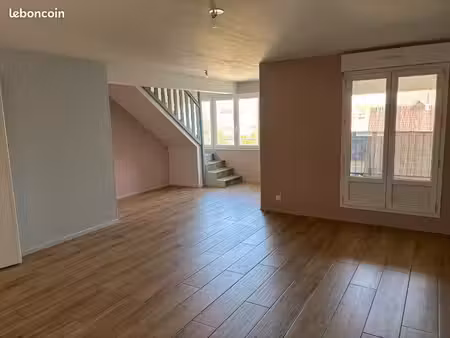 appartement duplex à louer 115m2 à sillery