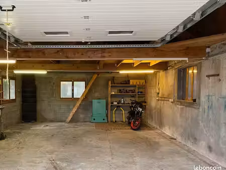 hivernage / stockage moto – garage fermé – le russey (25)