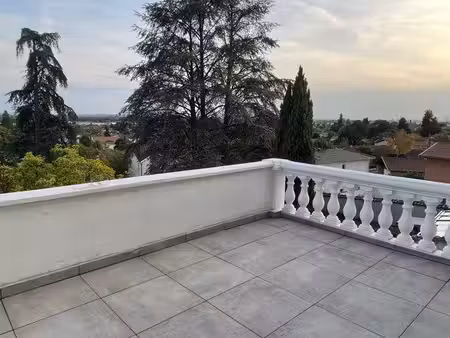 location appartement t4 de 86 m² avec terrasse – beynost (quartier le péchu)