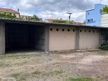 garage fermé centre ville de malzeville
