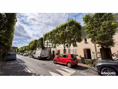 saint gratien tres proche gare rer c
