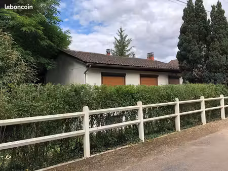 maison t3 entièrement rénovée à louer - vallery (89150)