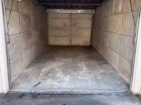 garage à louer
