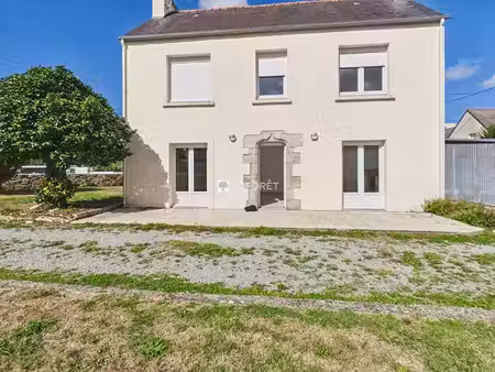 location maison 4 pièces 119 m² à pleuven (29170)  1 100 €