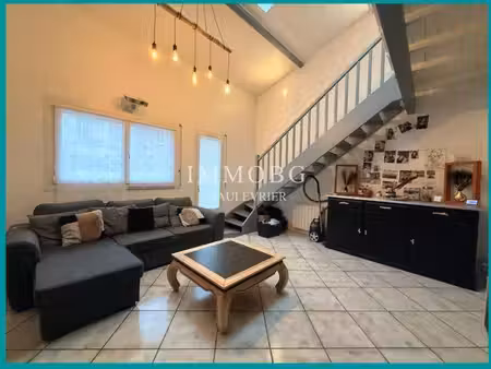 maison de ville à louer