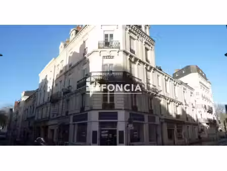 local commercial à louer