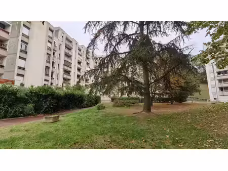 grand studio lumineux de 37 m² — le raincy